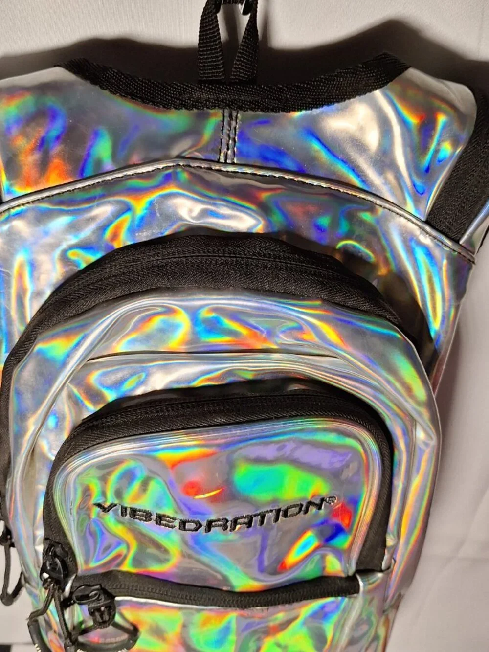 Vibedration Hydration Backpack w/o bladder - Holographic - Silver - Used
